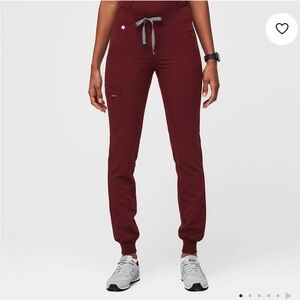 Figs Women's Maroon Jogger Sweatpants
